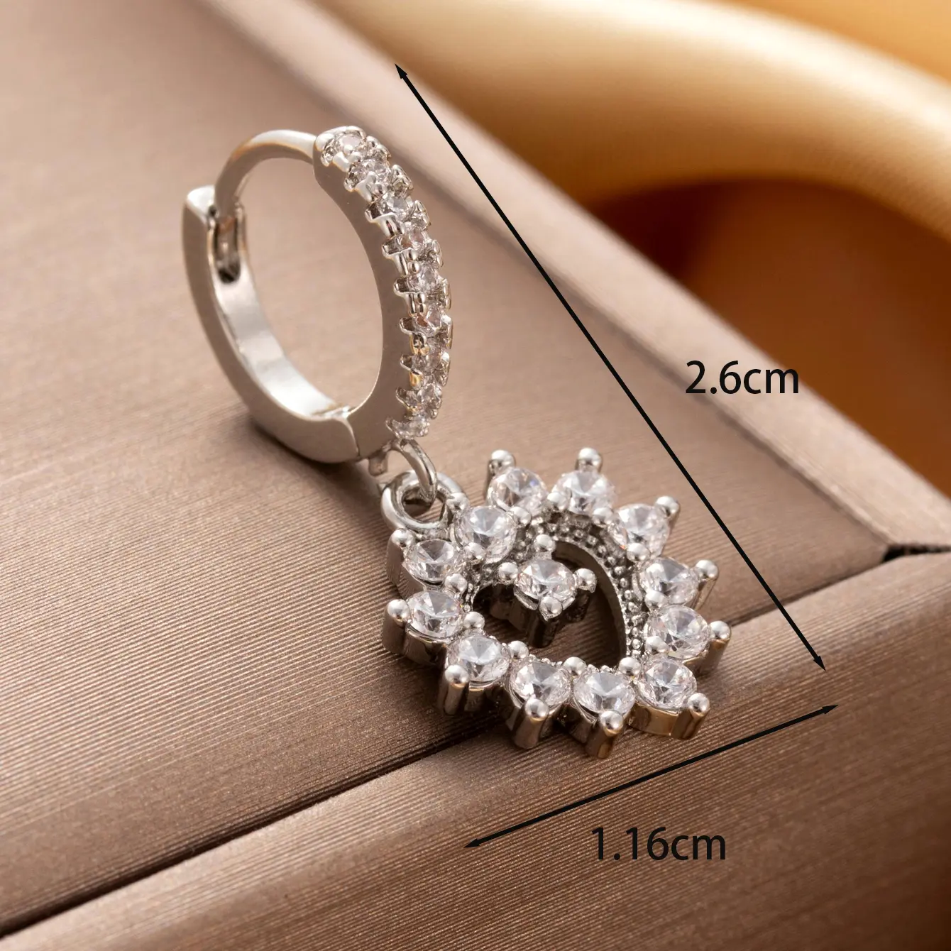 1 Piece Simple Series Classic Heart Copper  18K Gold Plated Zircon Women's Dangle Earrings h5 